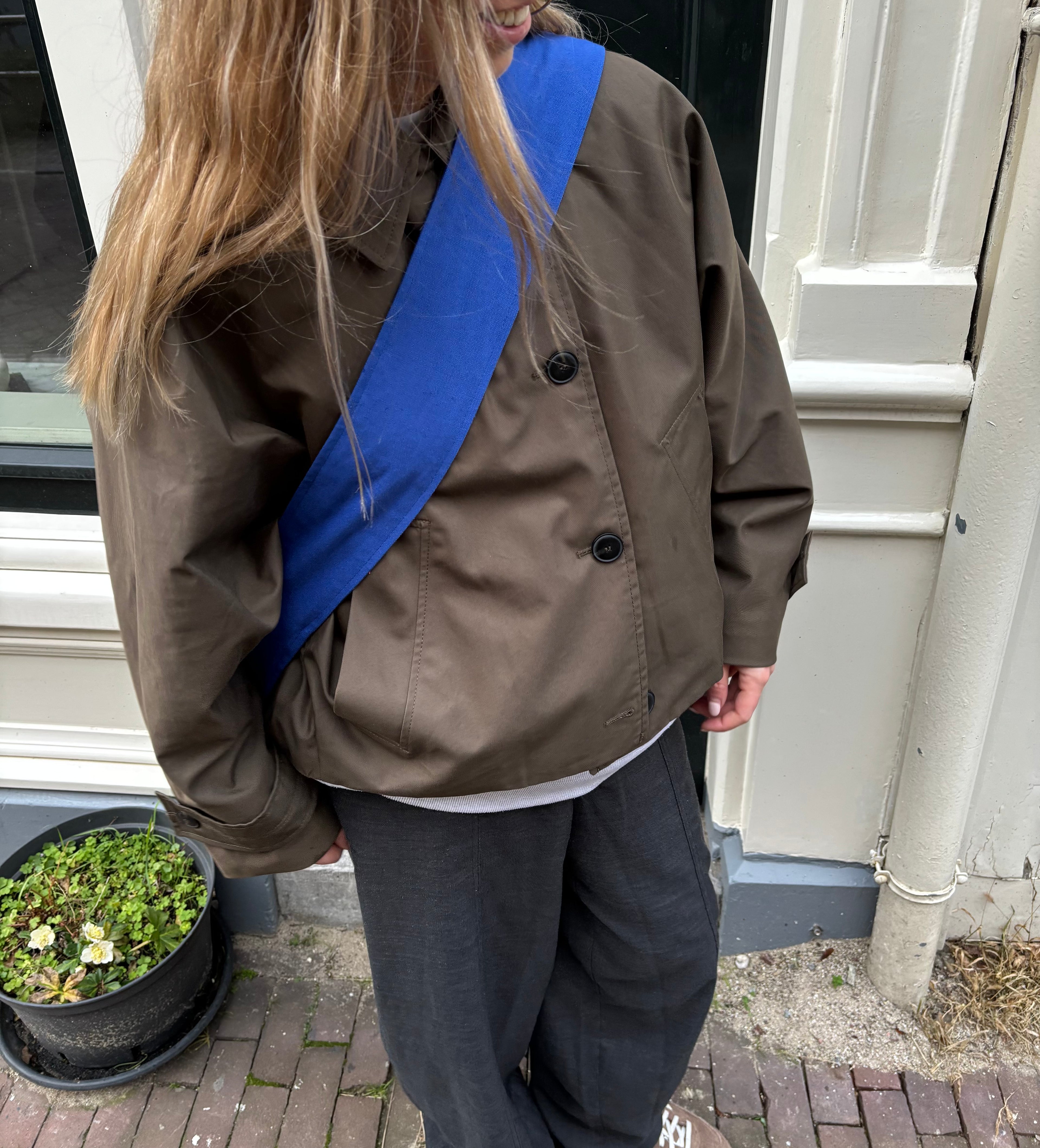 CLASSIC CROSSBODY - BOLD BLUE